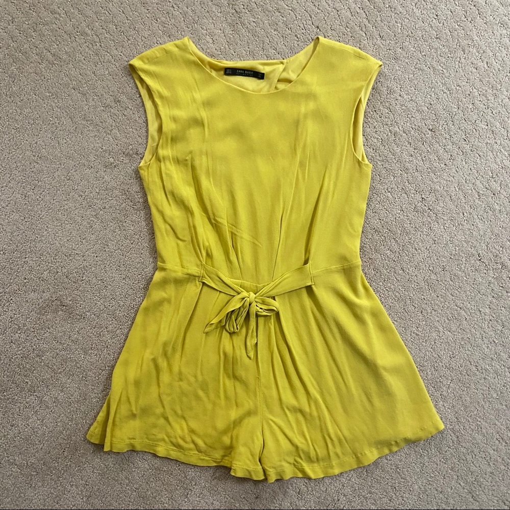 Zara Yellow Romper with Cinched Ribbon Bow Sz S